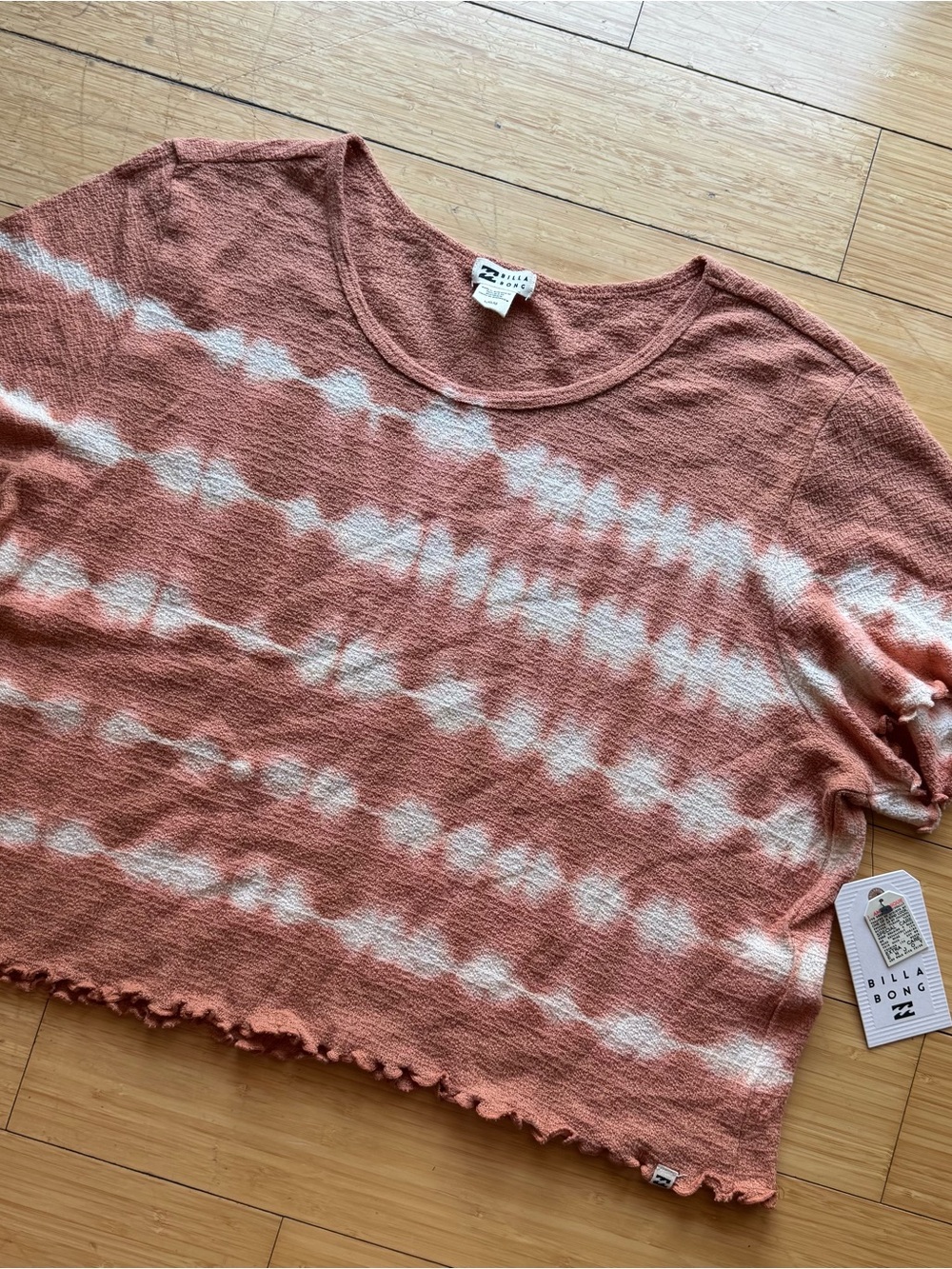 Billabong Burnt Orange and White Tie-Dye Cropped Tee - Picture 2 of 5